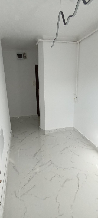 Apartament 2 camere decomandate zona Astra
