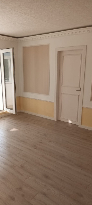 Apartament 2 camere decomandate zona Astra