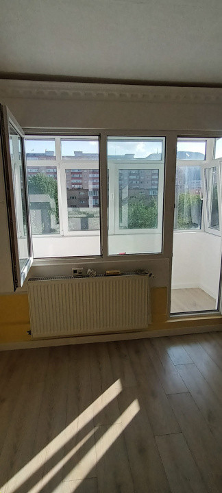 Apartament 2 camere decomandate zona Astra
