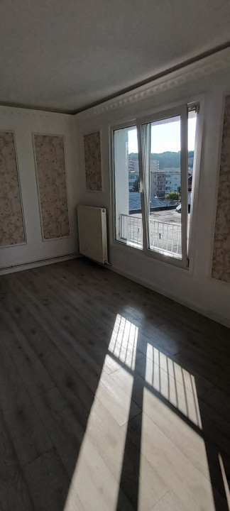 Apartament 2 camere decomandate zona Astra