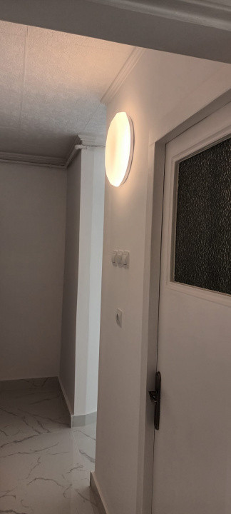 Apartament 2 camere decomandate zona Astra