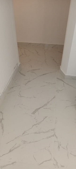 Apartament 2 camere decomandate zona Astra