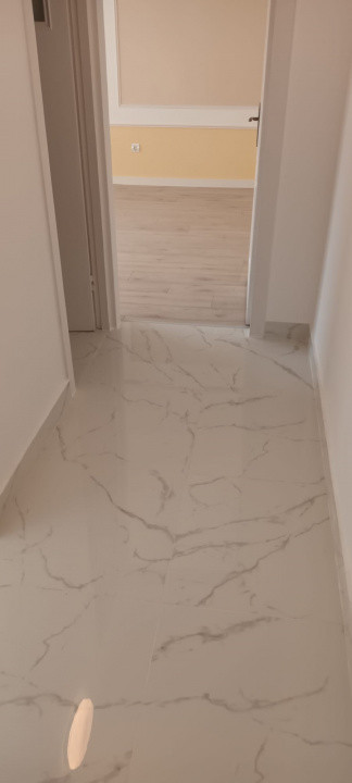 Apartament 2 camere decomandate zona Astra