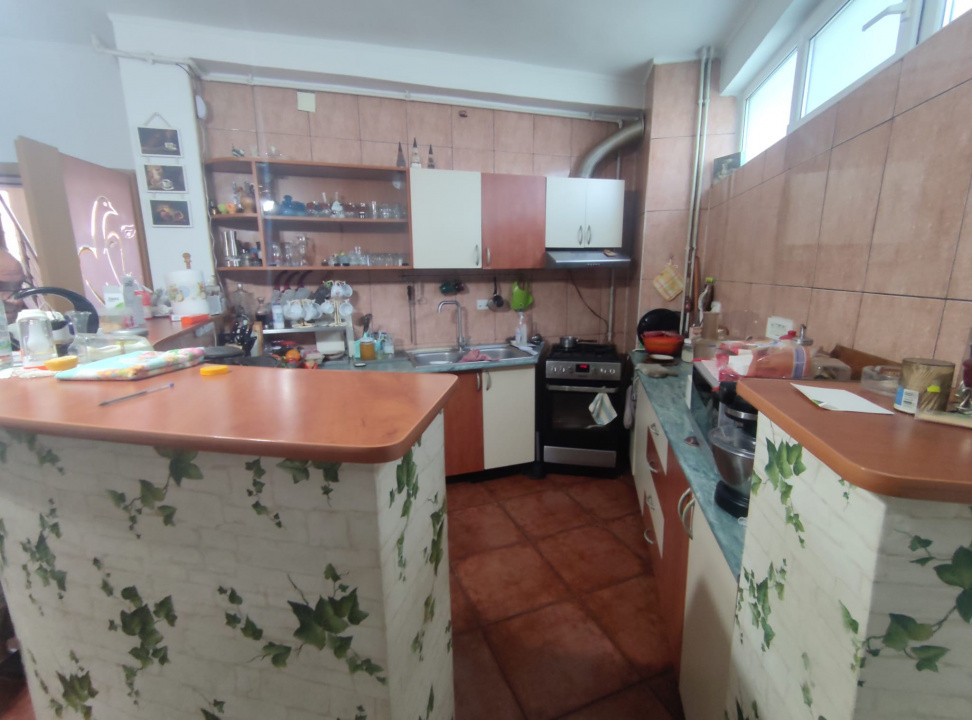 Casa 6 camere 185mp zona Grivitei