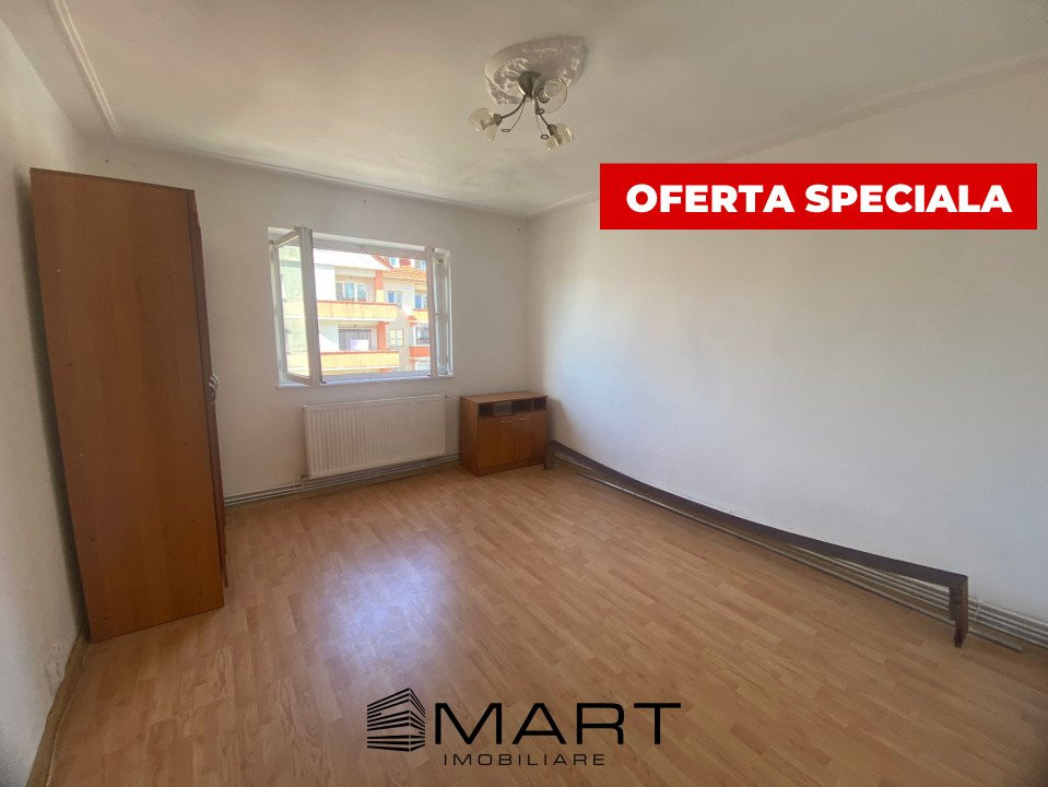 Garsoniera decomandata zona Strand