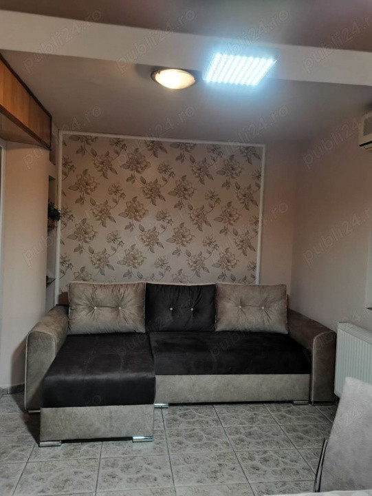 Apartament 2 camere decomandate zona Grivitei