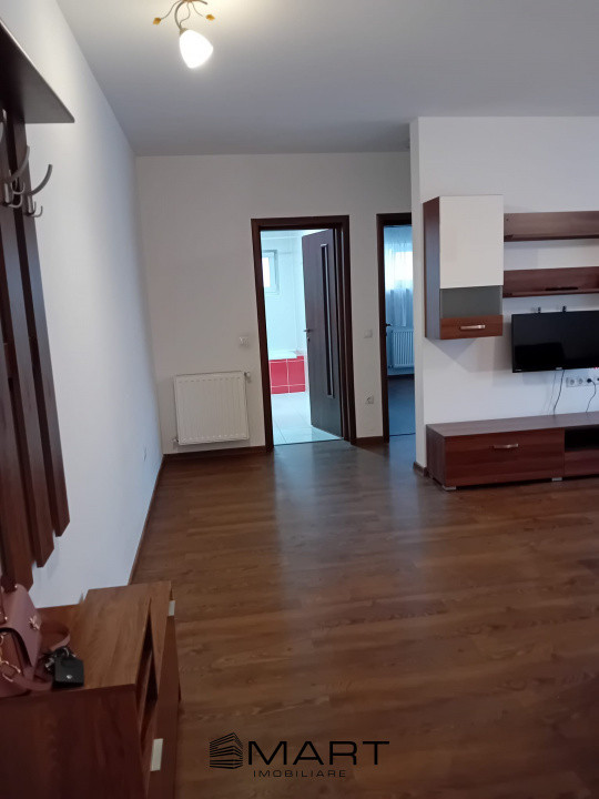 Apartament cu 3 camere zona Calea Cisnadiei