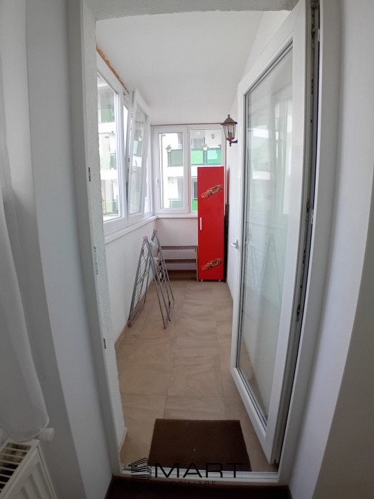 Apartament cu 3 camere zona Calea Cisnadiei