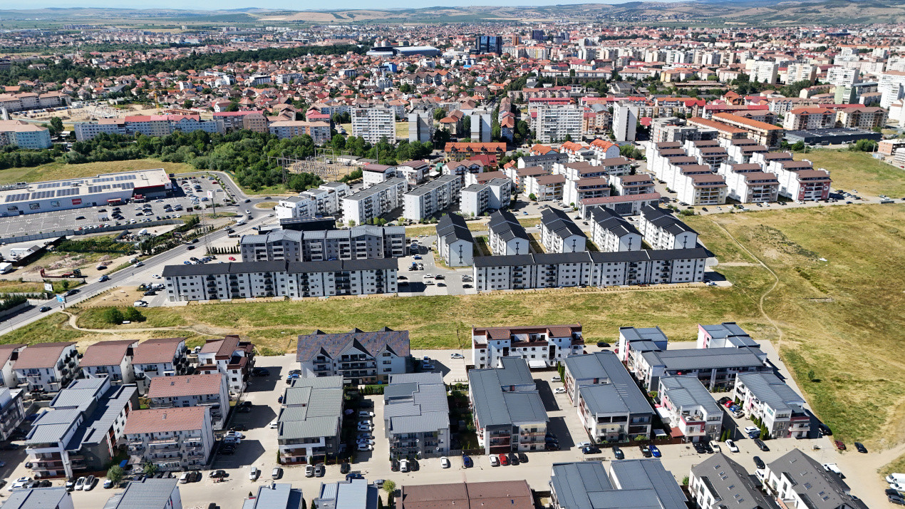 Teren intravilan 14.600mp pentru constructii pe Calea Cisnadiei