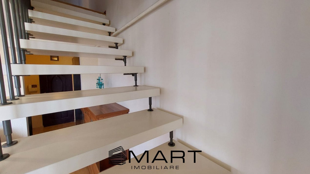 Apartament 4 camere 120mp zona Strand