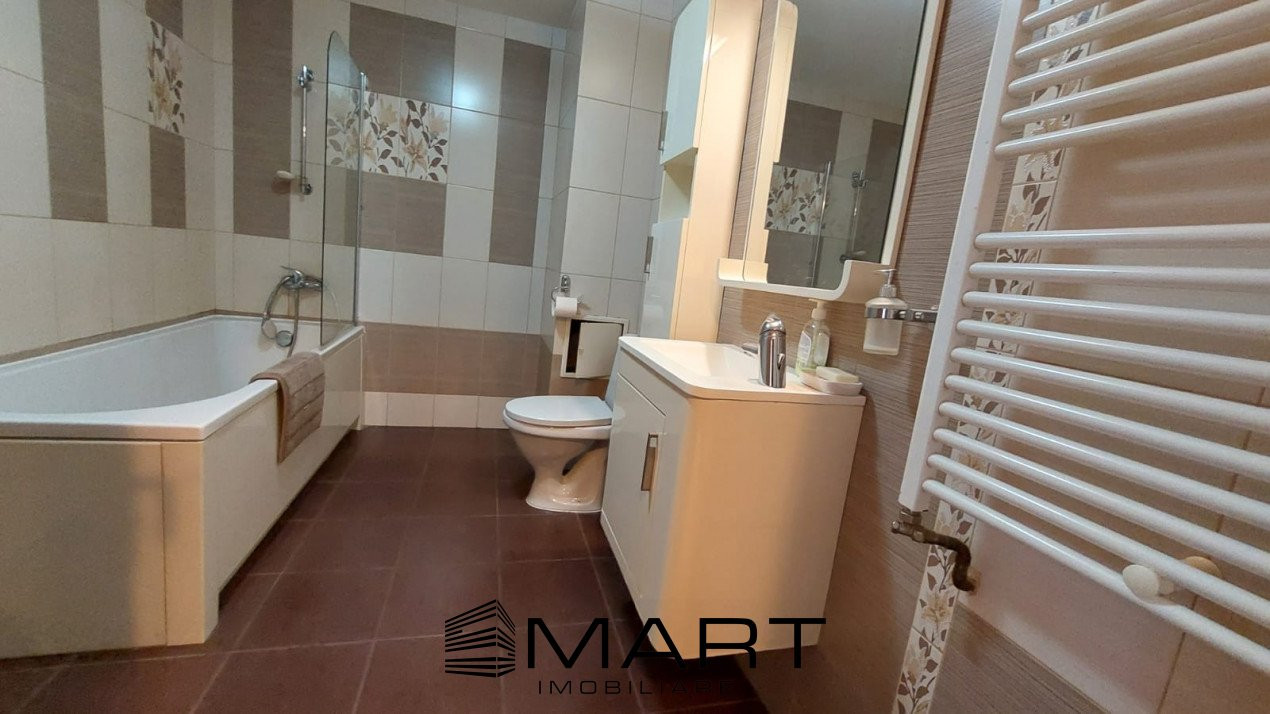 Apartament 4 camere 120mp zona Strand