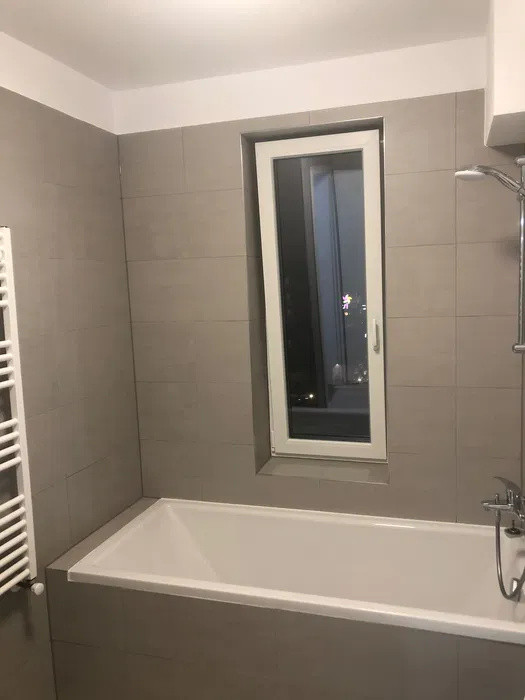 Apartament 2 camere, decomandate,  zona Coresi.