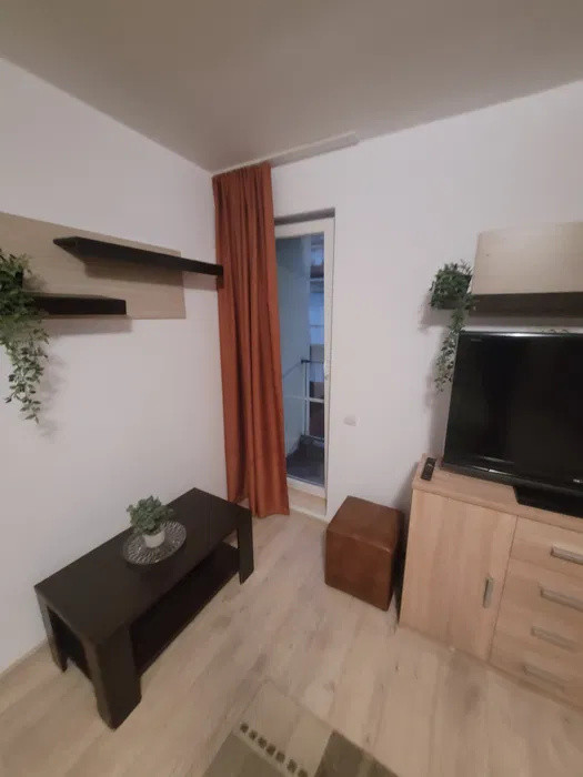 Apartament 2 Camere Tractorul