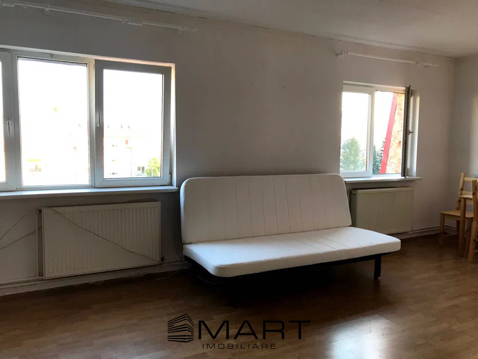 Apartament 3 camere zona Mihai Viteazul
