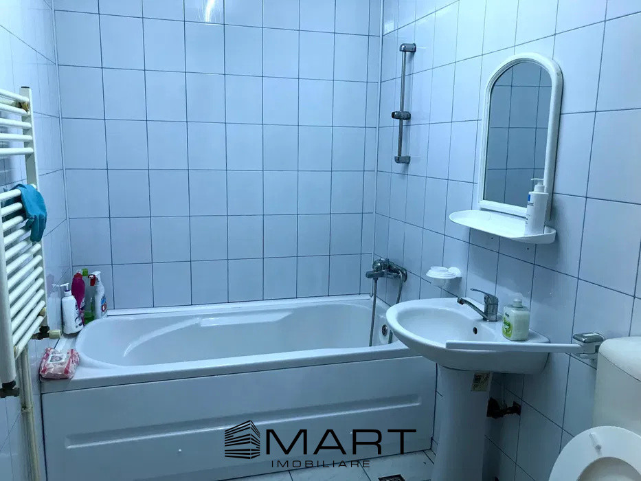 Apartament 3 camere zona Mihai Viteazul