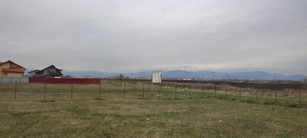 Teren 450 mp Sanpetru 