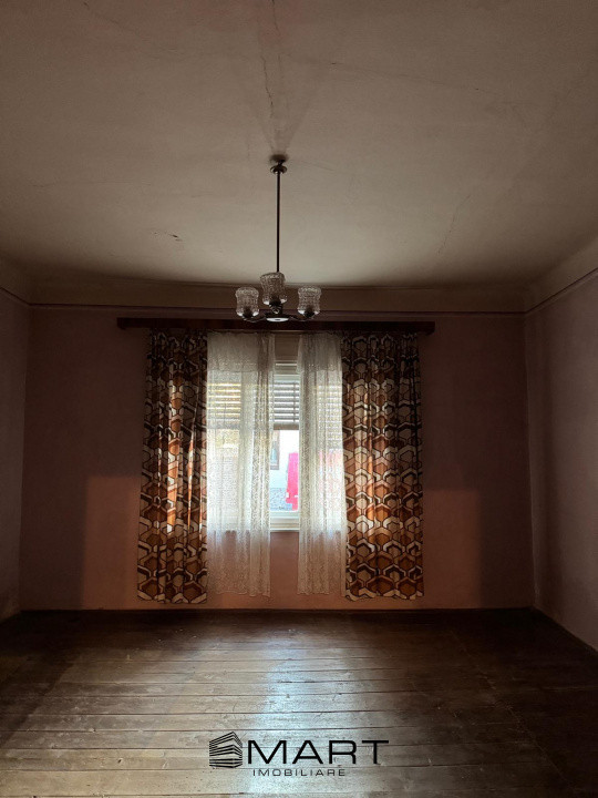 Casa 4 camere zona Terezian