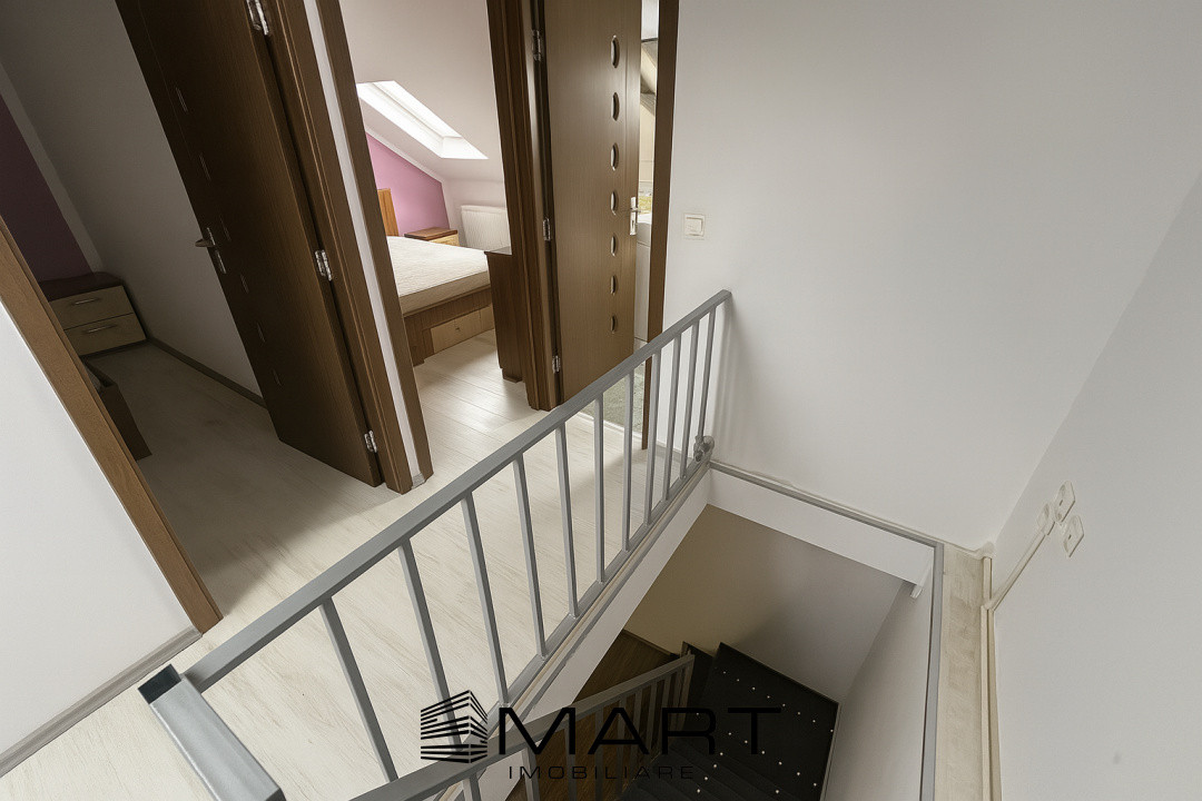 Apartament la mansarda cu 3 camere 100mp zona Tilisca