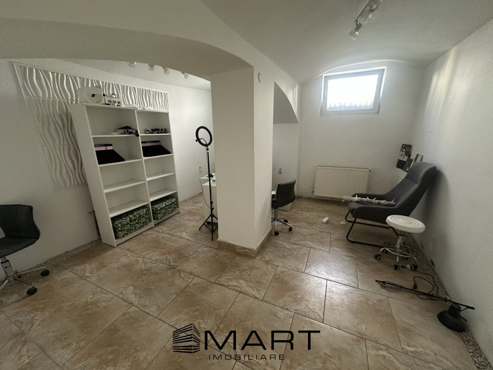 Spatiu comercial 50mp cu vad zona Ramada