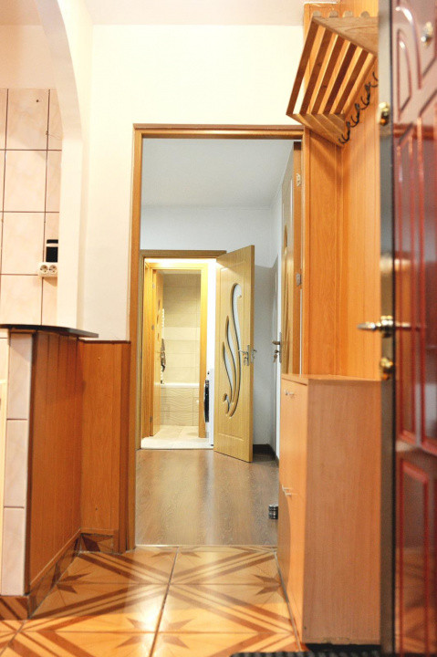 Apartament 2 Camere Tractorul