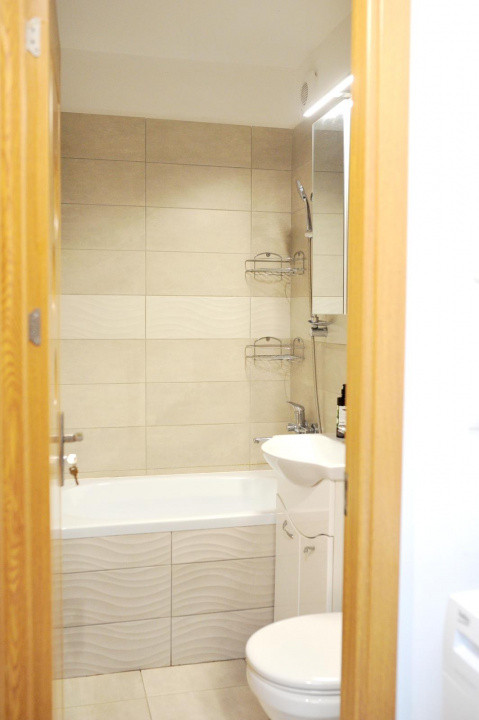 Apartament 2 Camere Tractorul