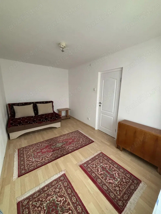 Apartament 2 camere semidecomandate zona Astra