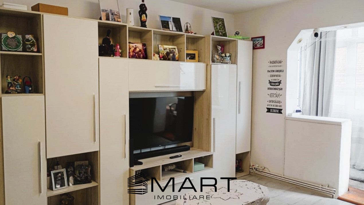 OCAZIE! Apartament cochet 2 camere etaj 3/4 zona V. Aaron