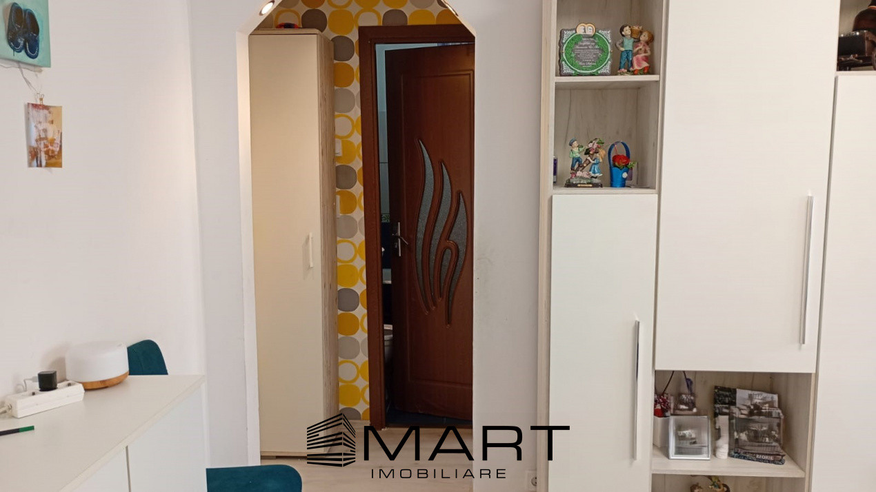 OCAZIE! Apartament cochet 2 camere etaj 3/4 zona V. Aaron