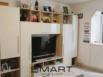 OCAZIE! Apartament cochet 2 camere etaj 3/4 zona V. Aaron