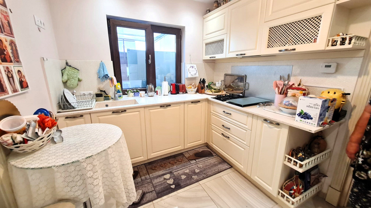 Duplex modern Selimbar