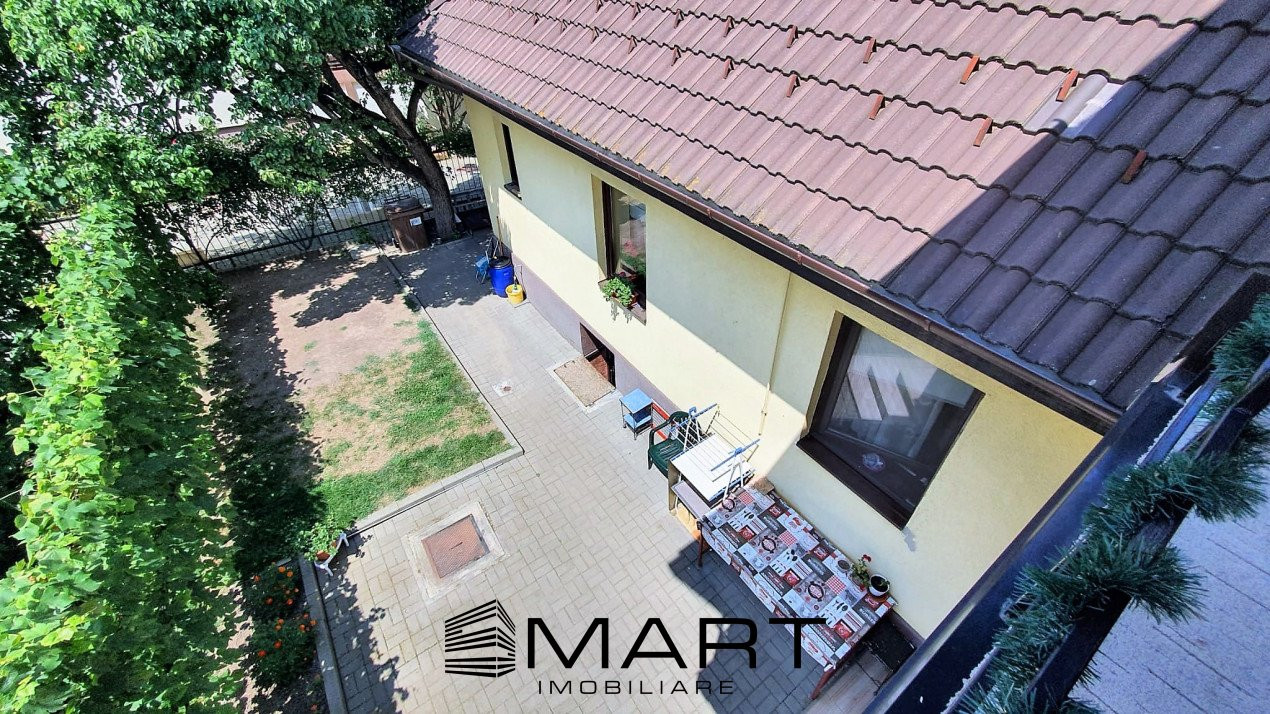 Casa 300 mp cu teren 430 mp Calea Poplacii