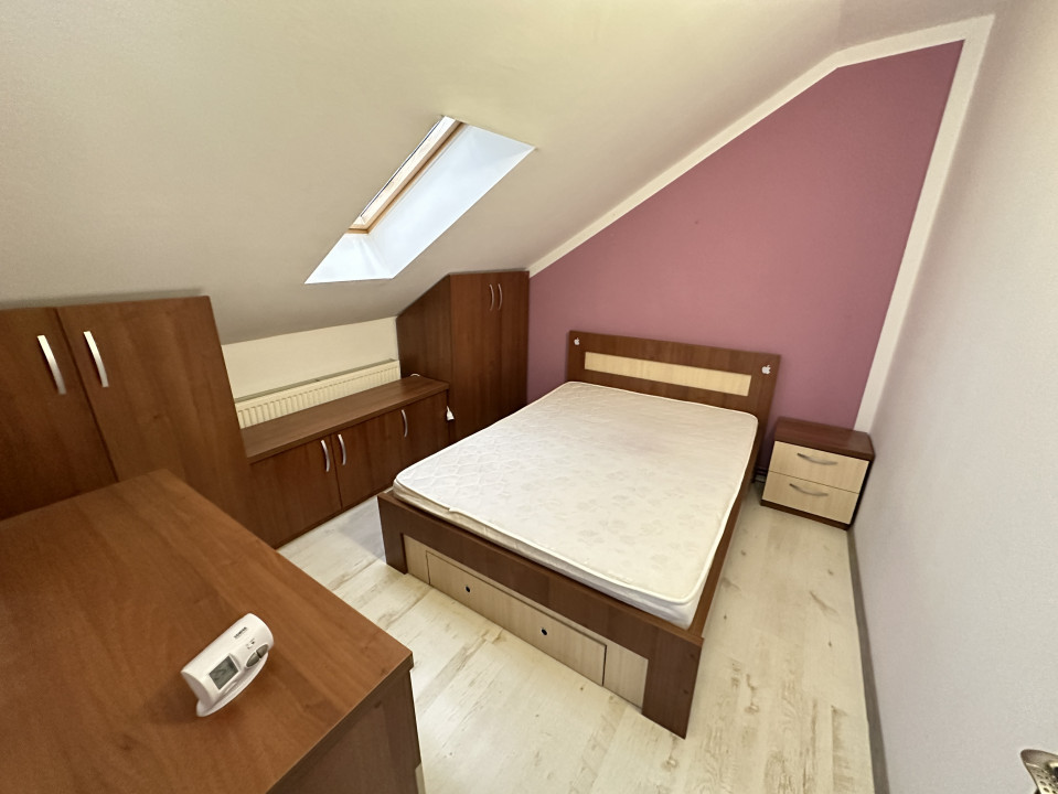 Apartament 3 camere 100mp zona Tilisca