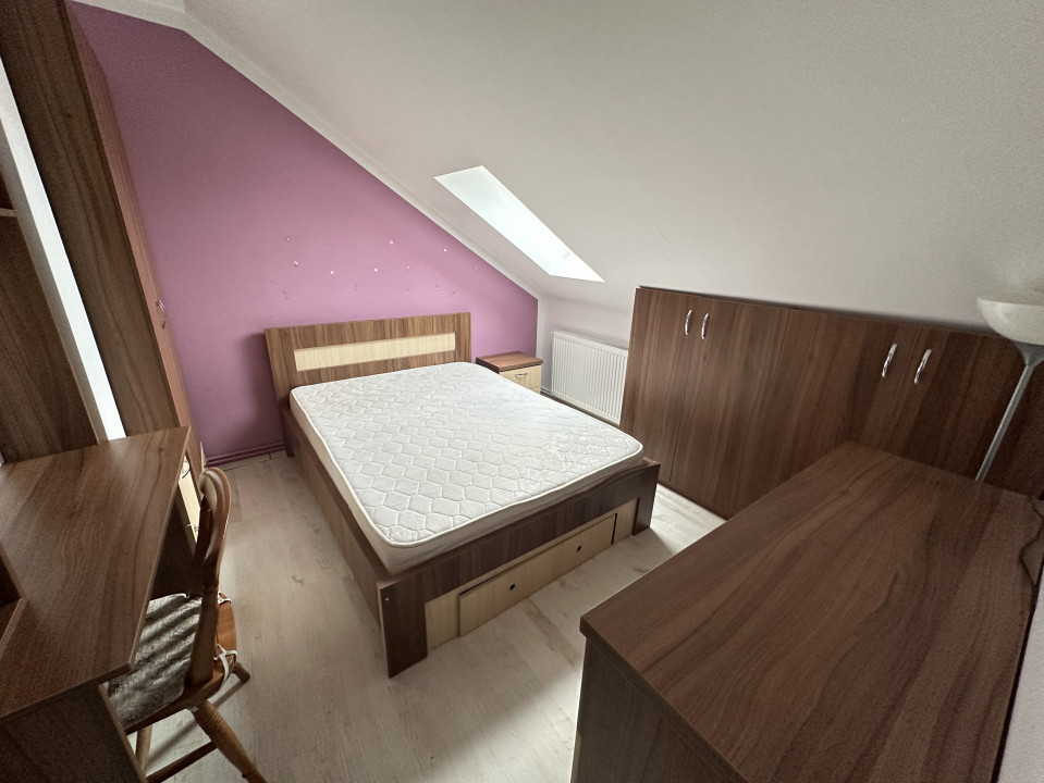 Apartament 3 camere 100mp zona Tilisca