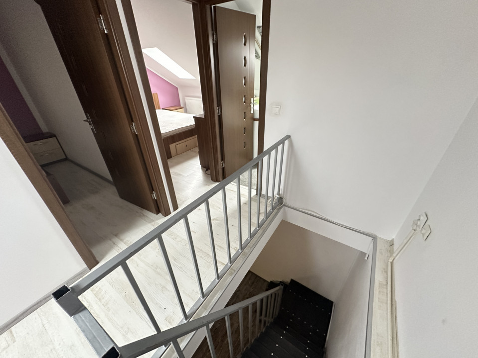 Apartament 3 camere 100mp zona Tilisca