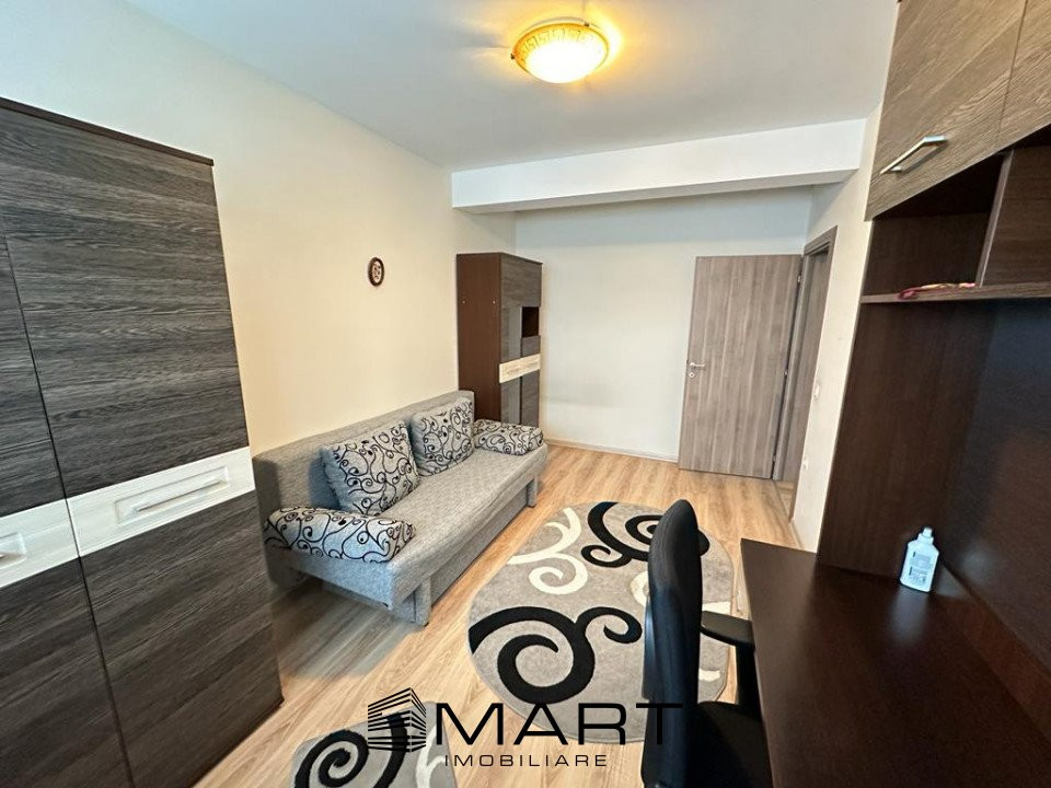Apartament 3 camere decomandate zona Calea Cisnadiei