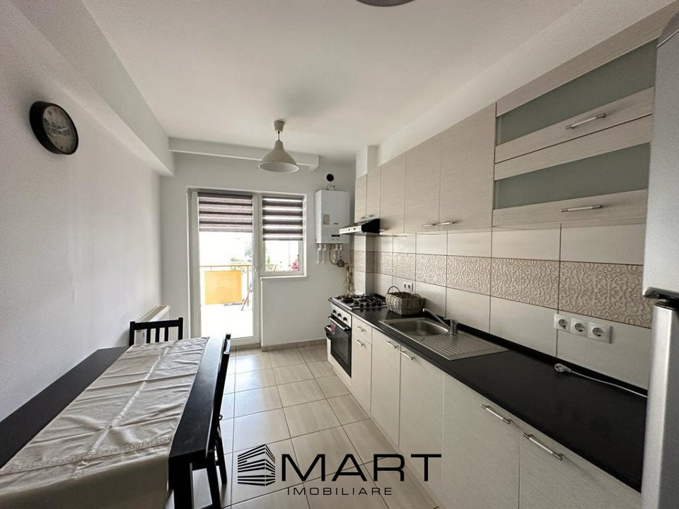 Apartament 3 camere decomandate zona Calea Cisnadiei