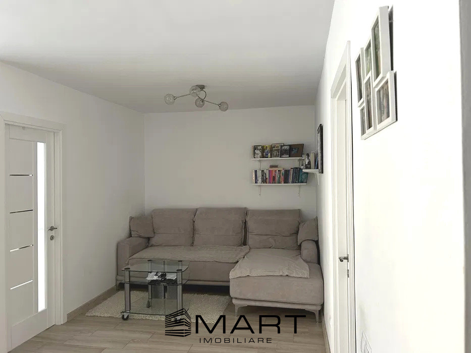 Apartament 3 camere la vila zona Turnisor