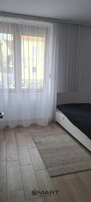 Apartament 3 camere la vila zona Turnisor