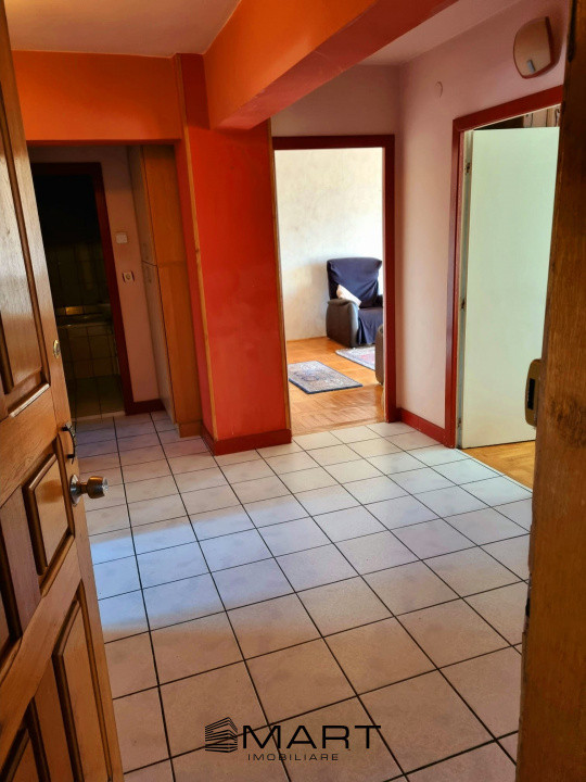 Apartament  4 camere, 2 băi et 3/4, zona Garii 