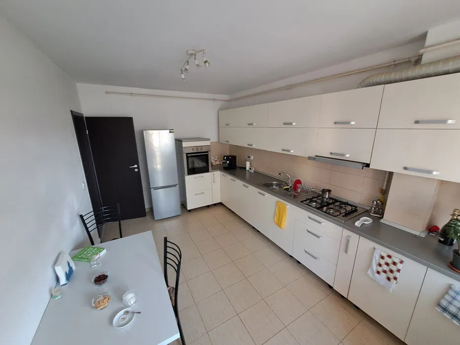 Apartament 2 Camere Decomandat 70 mp
