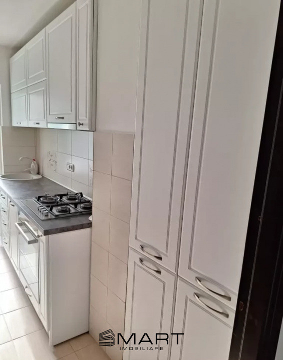 Apartament 3 camere 65 mp Tractorul