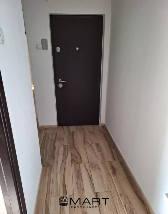 Apartament 3 camere 65 mp Tractorul