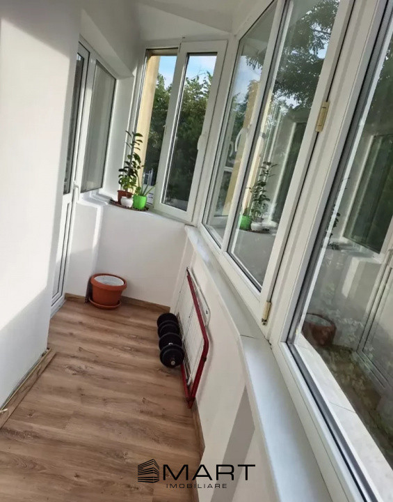 Apartament 3 camere 65 mp Tractorul
