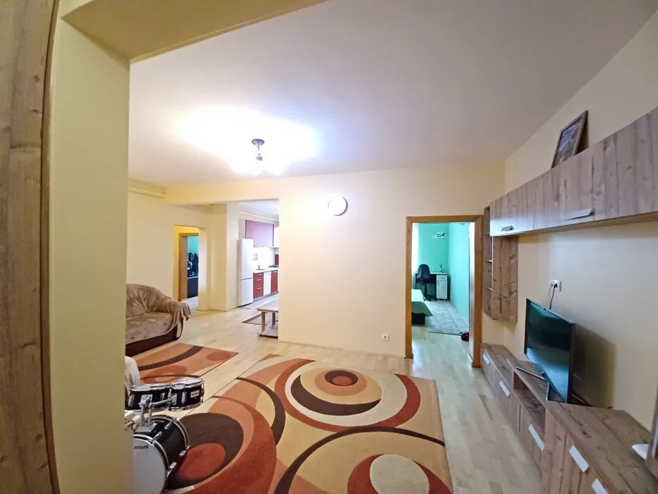 Apartament cu 3 camere etaj 1 Strand