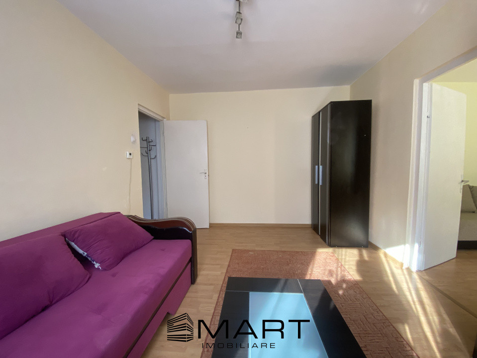 Apartament 2 camere piata Vasile Aaron