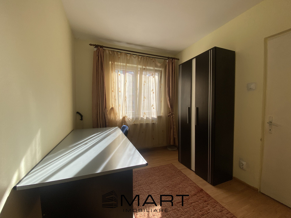 Apartament 2 camere piata Vasile Aaron