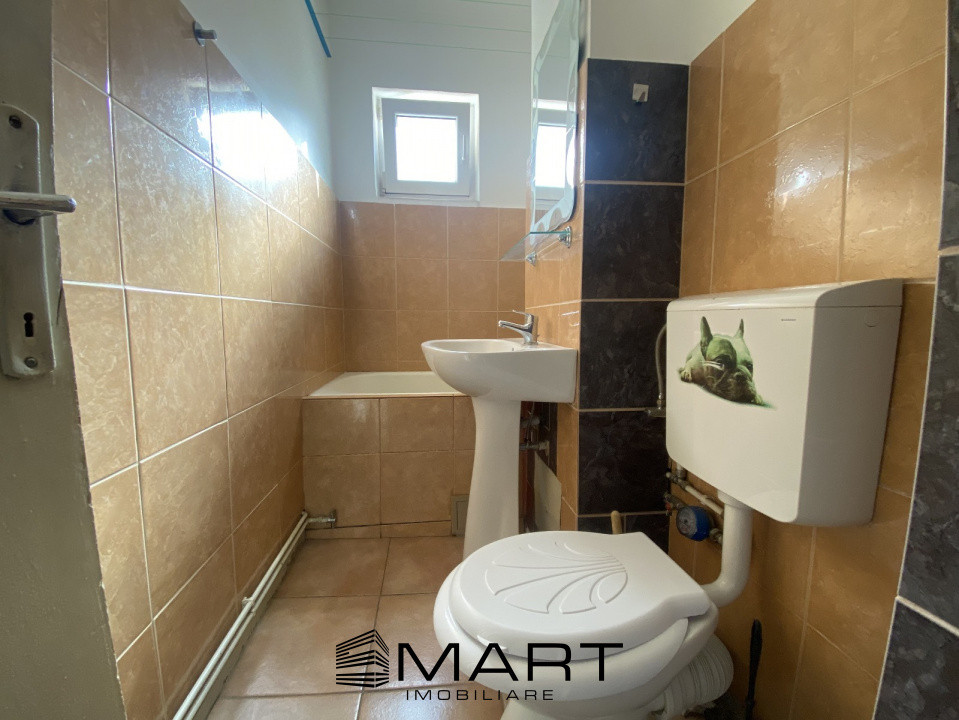 Apartament 2 camere piata Vasile Aaron