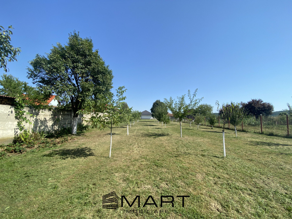 Casa noua Sacel 142 mp, teren 2000 mp, priveliste munti si acces direct Sibiu