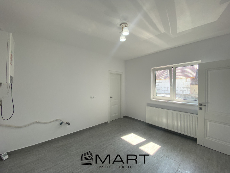 Casa noua Sacel 142 mp, teren 2000 mp, priveliste munti si acces direct Sibiu