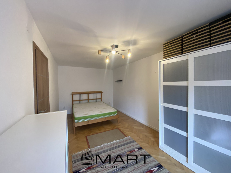 Apartament 3 camere in centrul istoric - strada Turnului si piata Huet